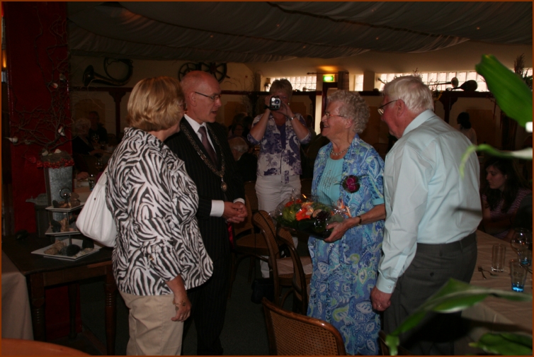 935 Willy & Gerard 217 Burgemeester